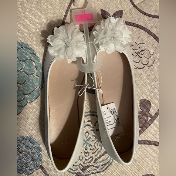 The Children’s Place Dress Shoes Size 6 - Picture 3 of 9